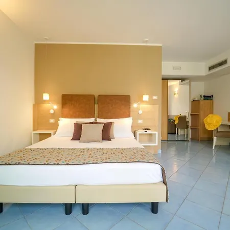 Baia Del Godano & Spa 4*