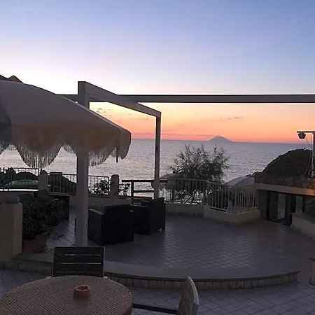 Baia Del Godano & Feriested 4*