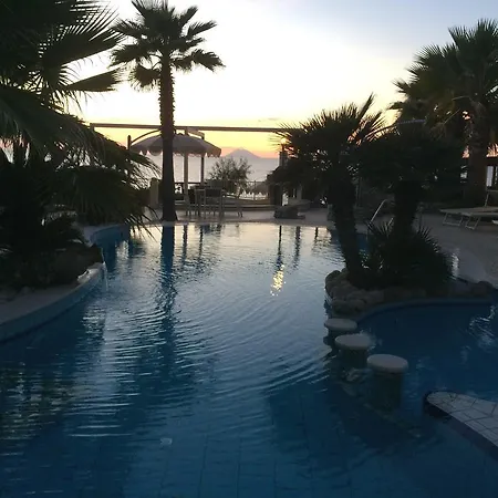 Baia Del Godano & Resort