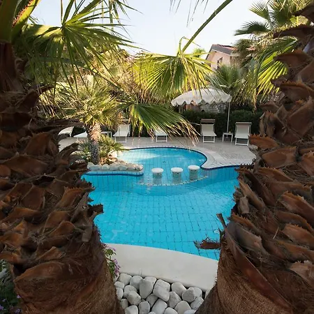 Baia Del Godano & 4* 카포바티카노