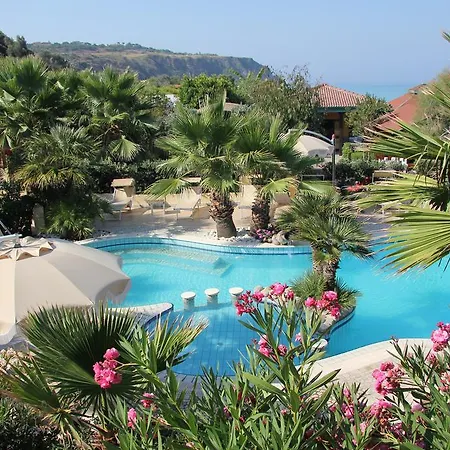 리조트 Baia Del Godano & 카포바티카노