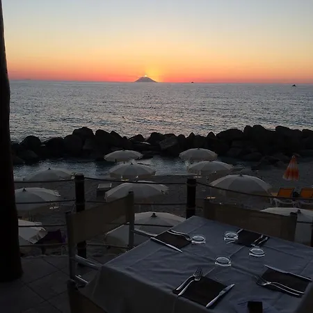 리조트 Baia Del Godano & 카포바티카노