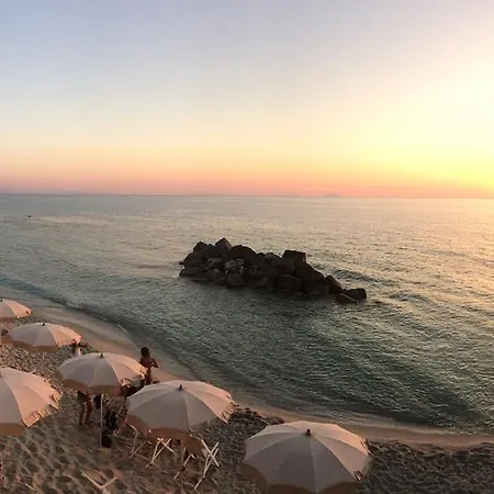 Baia Del Godano & 4*