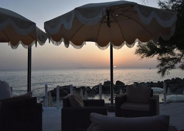 Baia Del Godano & Üdülőközpont