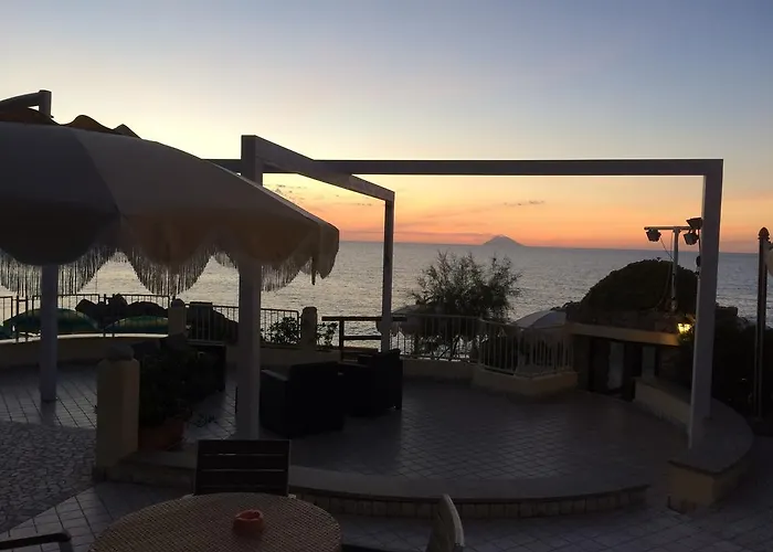 Baia Del Godano & Üdülőközpont